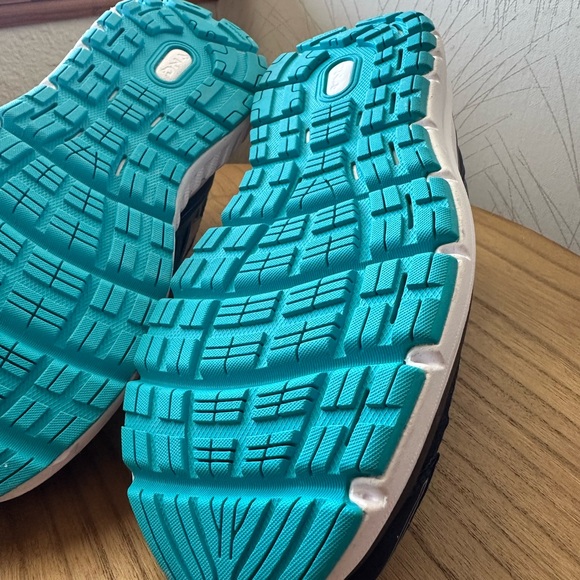 Brooks Addiction 13 Women’s Size 6.5 M Running Shoes Blue 1202531B456 - Picture 11 of 15